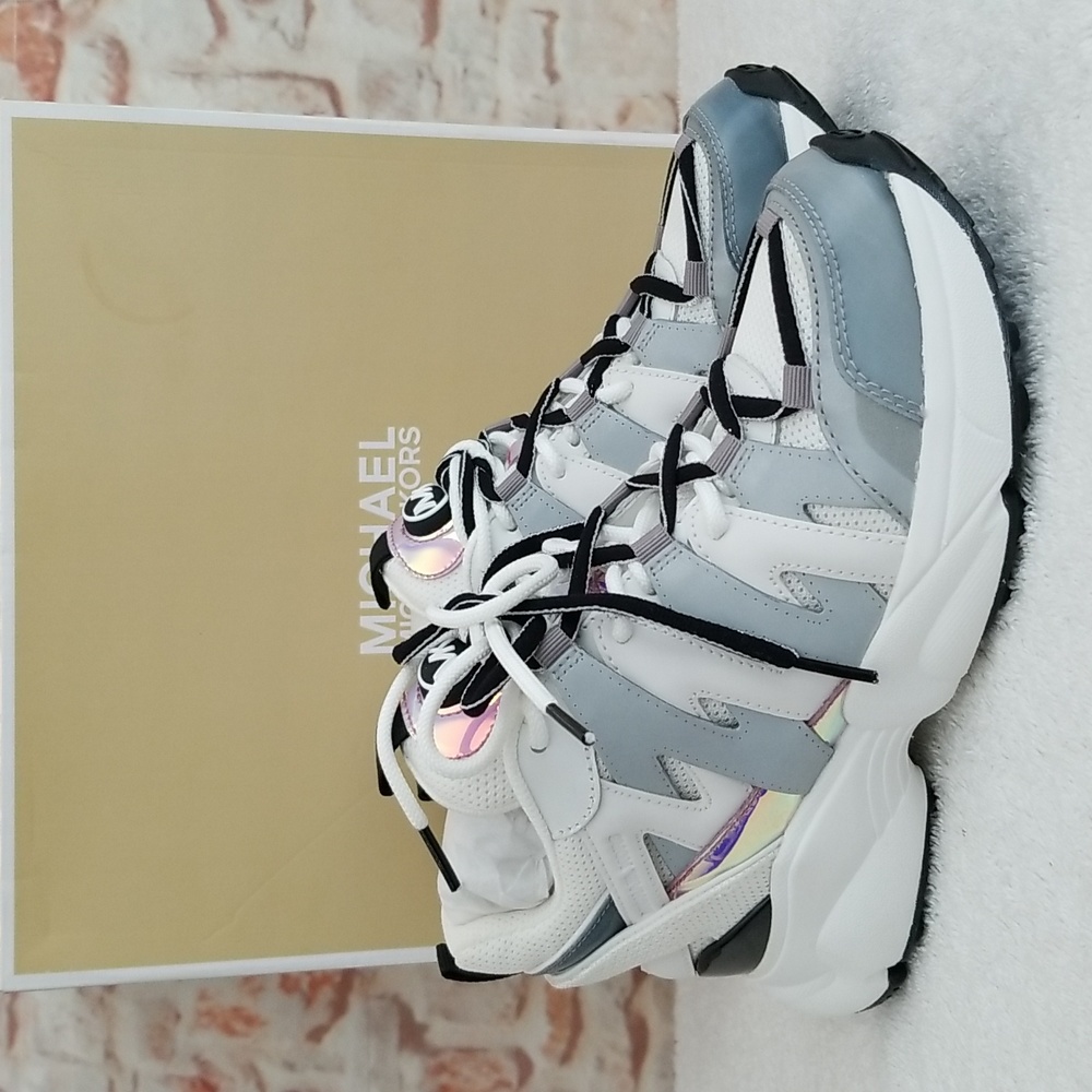 New Michael Kors Hero Trainer Sneakers - Picture 9 of 15
